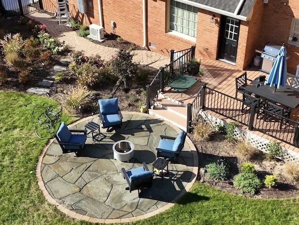 Flagstone patio, circle shape in Whitby, Ontario